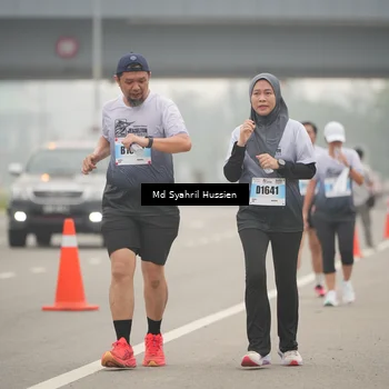 Runner Photo 7215108