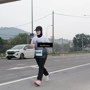Runner Photo 7215135
