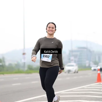 Runner Photo 7215137