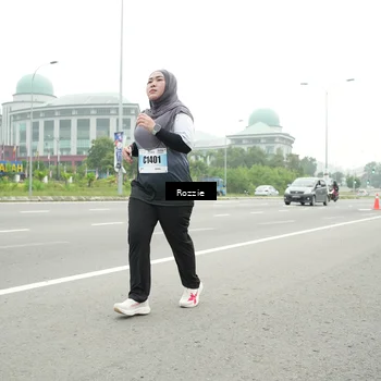 Runner Photo 7215161