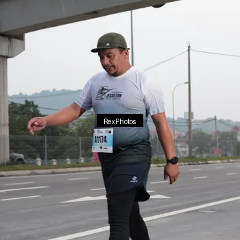 Runner Photo 7215165