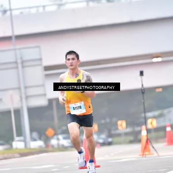 Runner Photo 7215172