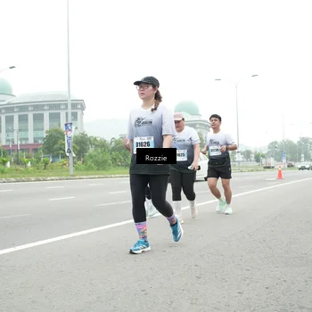 Runner Photo 7215175