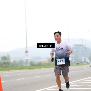 Runner Photo 7215181