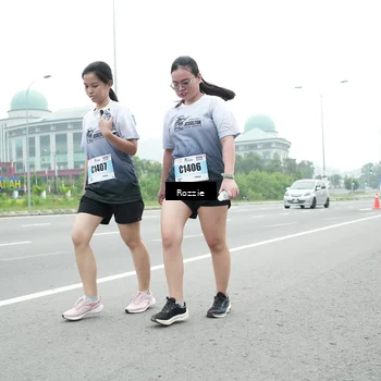 Runner Photo 7215187