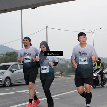 Runner Photo 7215191