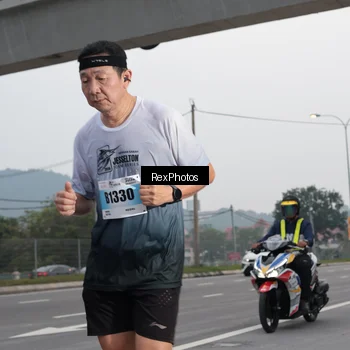 Runner Photo 7215199