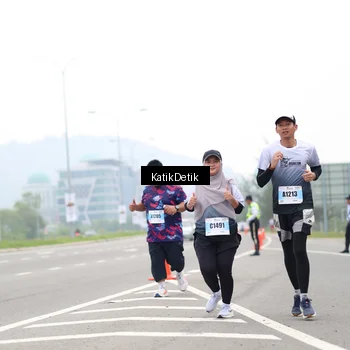 Runner Photo 7215200