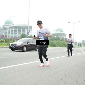Runner Photo 7215227