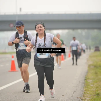 Runner Photo 7215243