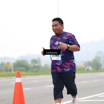 Runner Photo 7215245