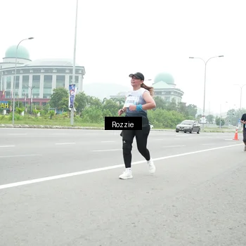 Runner Photo 7215257