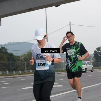 Runner Photo 7215263