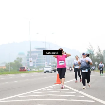 Runner Photo 7215301