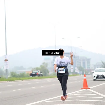 Runner Photo 7215332
