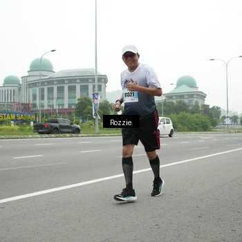Runner Photo 7215333