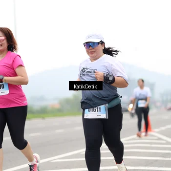 Runner Photo 7215336