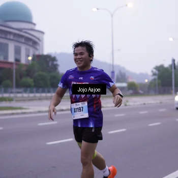Runner Photo 7215341