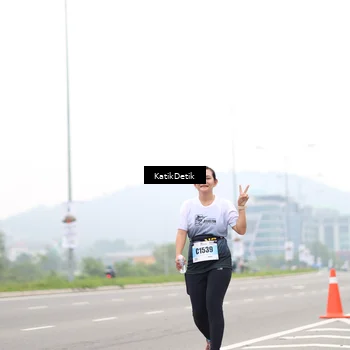 Runner Photo 7215343