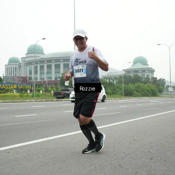 Runner Photo 7215352