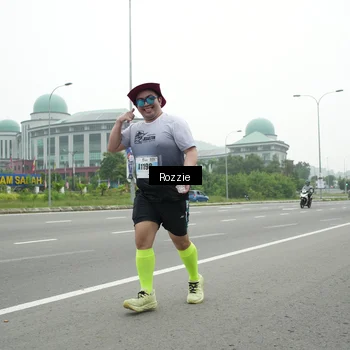 Runner Photo 7215359