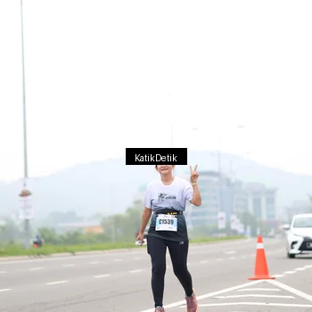 Runner Photo 7215372