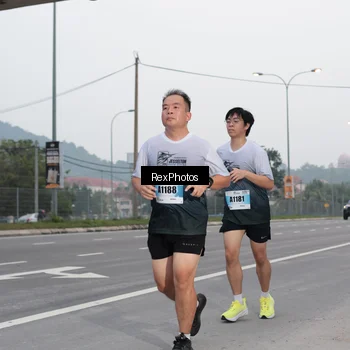 Runner Photo 7215381