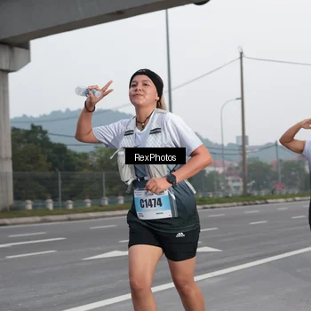 Runner Photo 7215400
