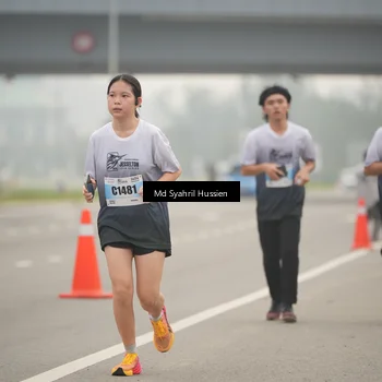 Runner Photo 7215406