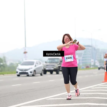 Runner Photo 7215424