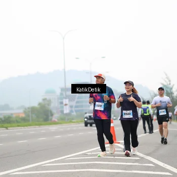 Runner Photo 7215437