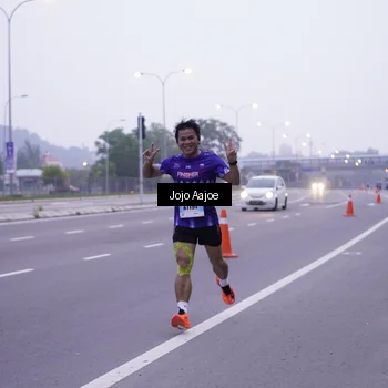 Runner Photo 7215452