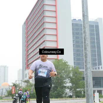 Runner Photo 7215455