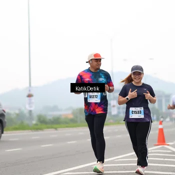 Runner Photo 7215457