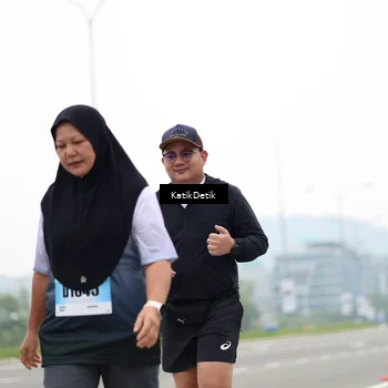 Runner Photo 7215494