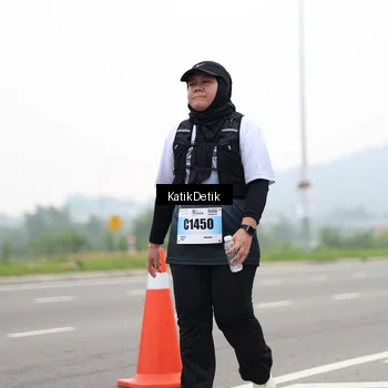 Runner Photo 7215502
