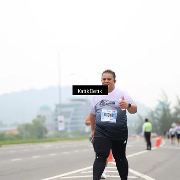 Runner Photo 7215509