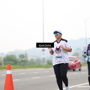Runner Photo 7215551