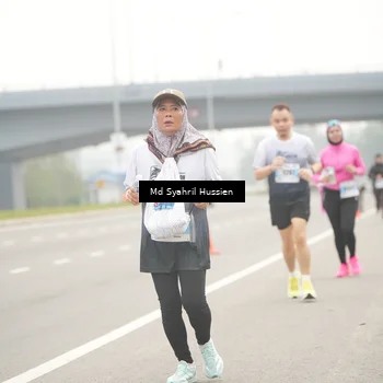 Runner Photo 7215613