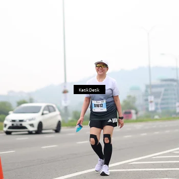 Runner Photo 7215633