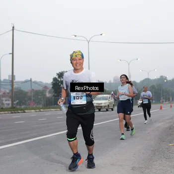 Runner Photo 7215669