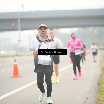 Runner Photo 7215676