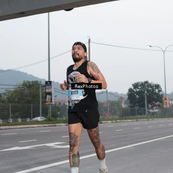 Runner Photo 7215685