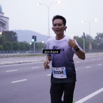 Runner Photo 7215696