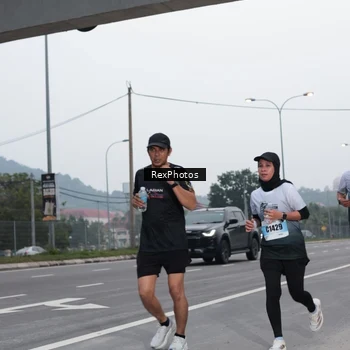 Runner Photo 7215707