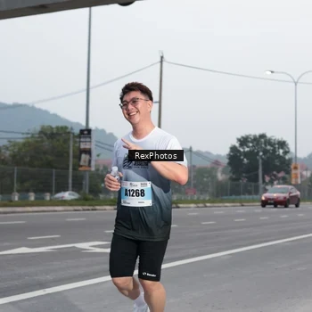Runner Photo 7215713