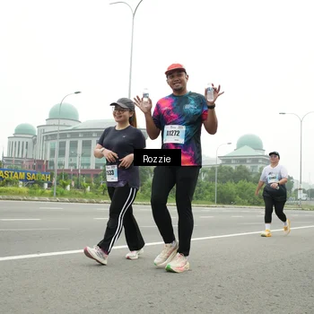 Runner Photo 7215747