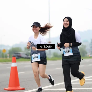Runner Photo 7215751