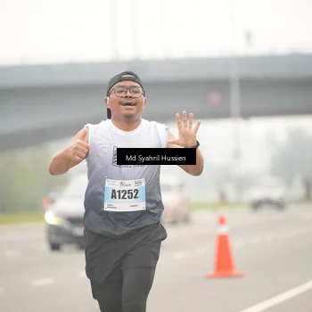 Runner Photo 7215753