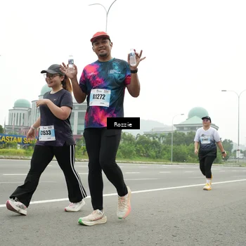 Runner Photo 7215755